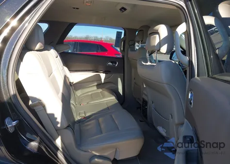 2013 Dodge Durango Crew z USA, uszkodzony, nr VIN 1C4SDJDT9DC578576